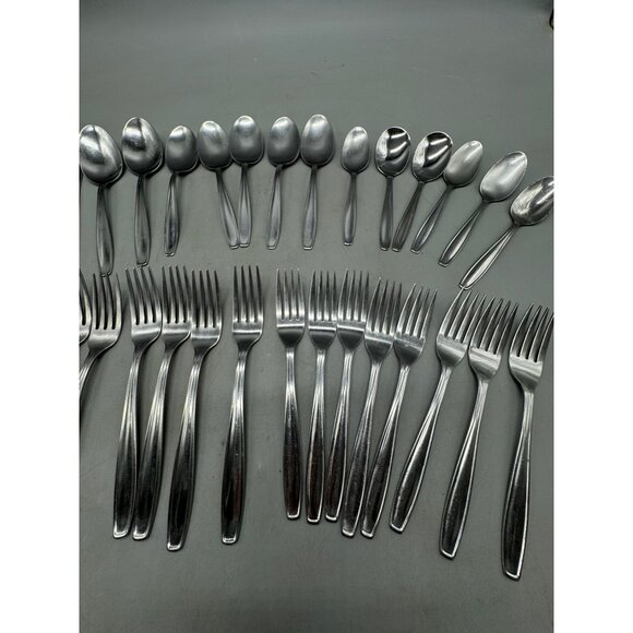34-Piece Flatware serving Set forks spoons butter knifes dinning elegant READ - Picture 3 of 9